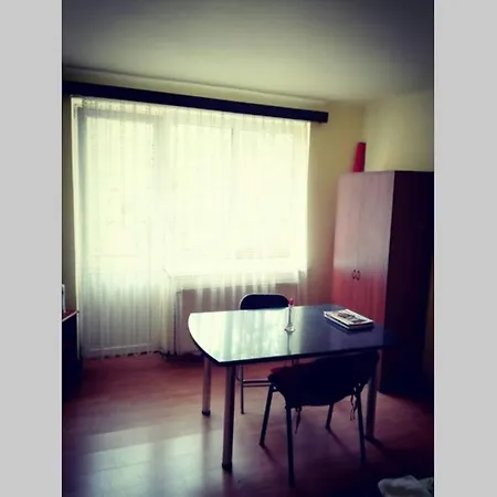 דירה Horea's Crib *