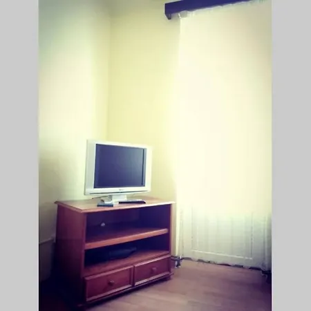 דירה Horea's Crib *